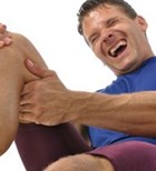 טיפול בפצעיות ספורט בפיזיותרפיה (אילוסטרציה)