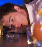 מעל 40 גרם אלכוהול ביום - סיכון לתמותה (אילוסטרציה)