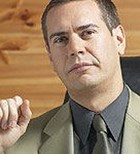 "בטיפול": מאצ'ו הולך לאיבוד-תמונה "בטיפול": מאצ'ו הולך לאיבוד-תמונה