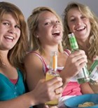 משקאות קלים והשמנה אצל מתבגרים (אילוסטרציה)