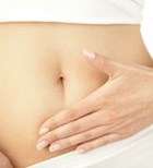 הגדלת חזה ומתיחת בטן: ניתוח פלסטי משולב אחד-תמונה