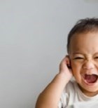 דלקת אוזניים בילדים – על הבעיה שכל הורה מכיר-תמונה